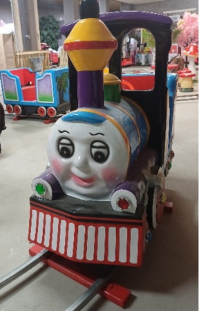 te huur kindertrein 5 meter rond met begeleiding 